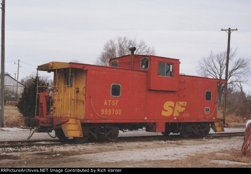 AT&SF Caboose #999700